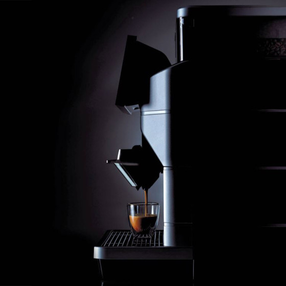 Machine à café en grains Saeco Magic M1