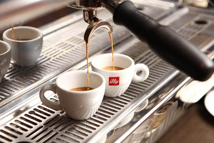 Machines à café entièrement automatiques eau anti-calcaire dédiée, réduire  le chlore, cartouche filtrante d'eau pour machine à café - Chine Filtre  pour machine à café et filtre à eau pour cafetière prix