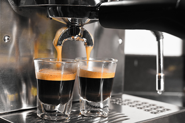 Café filtre et café expresso: Définitions, goûts, préparations et
