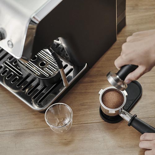 Machines à espresso automatiques vs machines à espresso manuelles